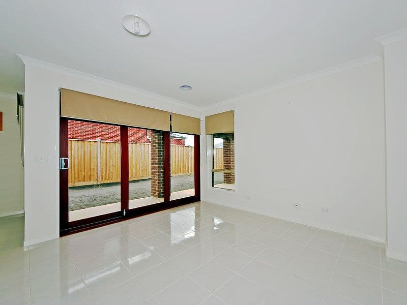 8 Darter Way, WILLIAMS LANDING VIC 3027, Williams Landing - Thumbnail 7
