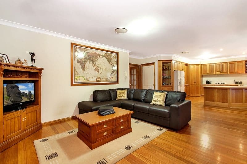 18 Connaught Circuit, KELLYVILLE NSW 2155, Kellyville - Thumbnail 3