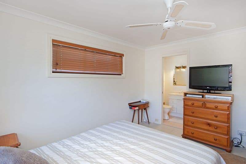 21 Sabrina Avenue, BATEAU BAY NSW 2261, Bateau Bay - Thumbnail 7