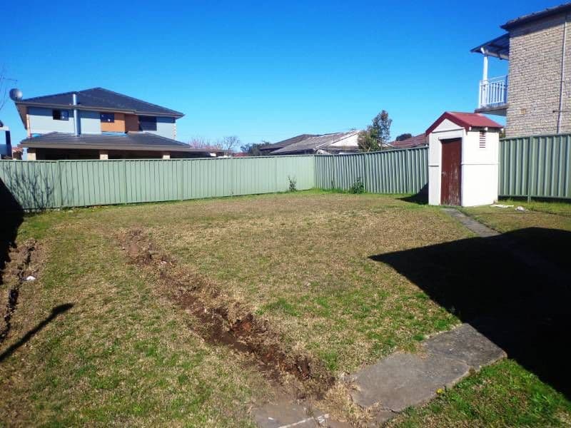 4 Evans Street, FAIRFIELD HEIGHTS NSW 2165, Fairfield Heights - Thumbnail 2
