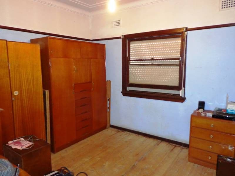 4 Evans Street, FAIRFIELD HEIGHTS NSW 2165, Fairfield Heights - Thumbnail 8