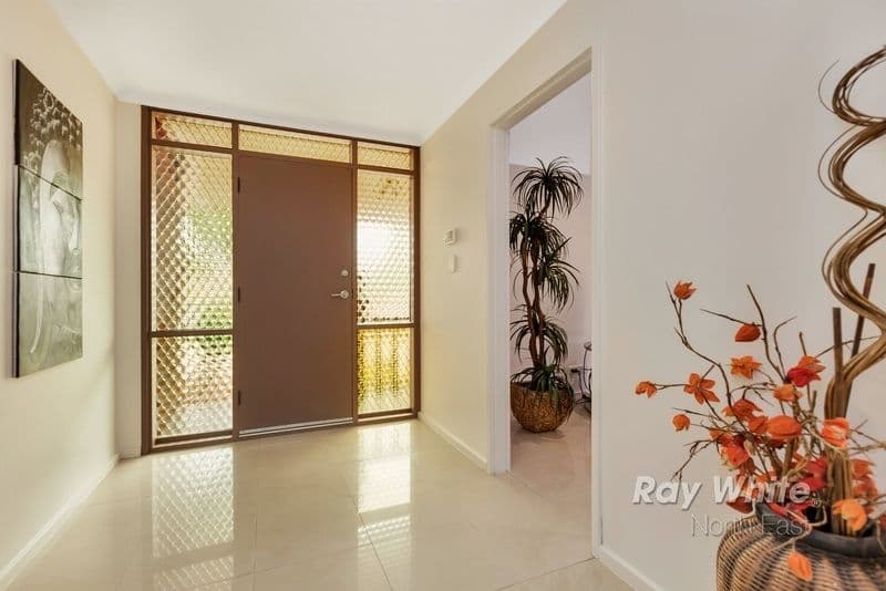 140 Brougham Drive, Valley View SA 5093, Valley View - Thumbnail 2