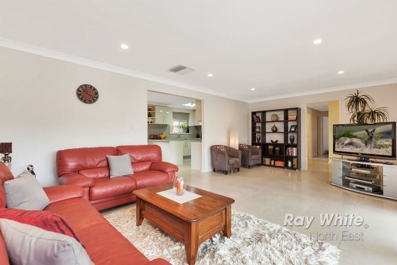 140 Brougham Drive, Valley View SA 5093, Valley View - Thumbnail 4
