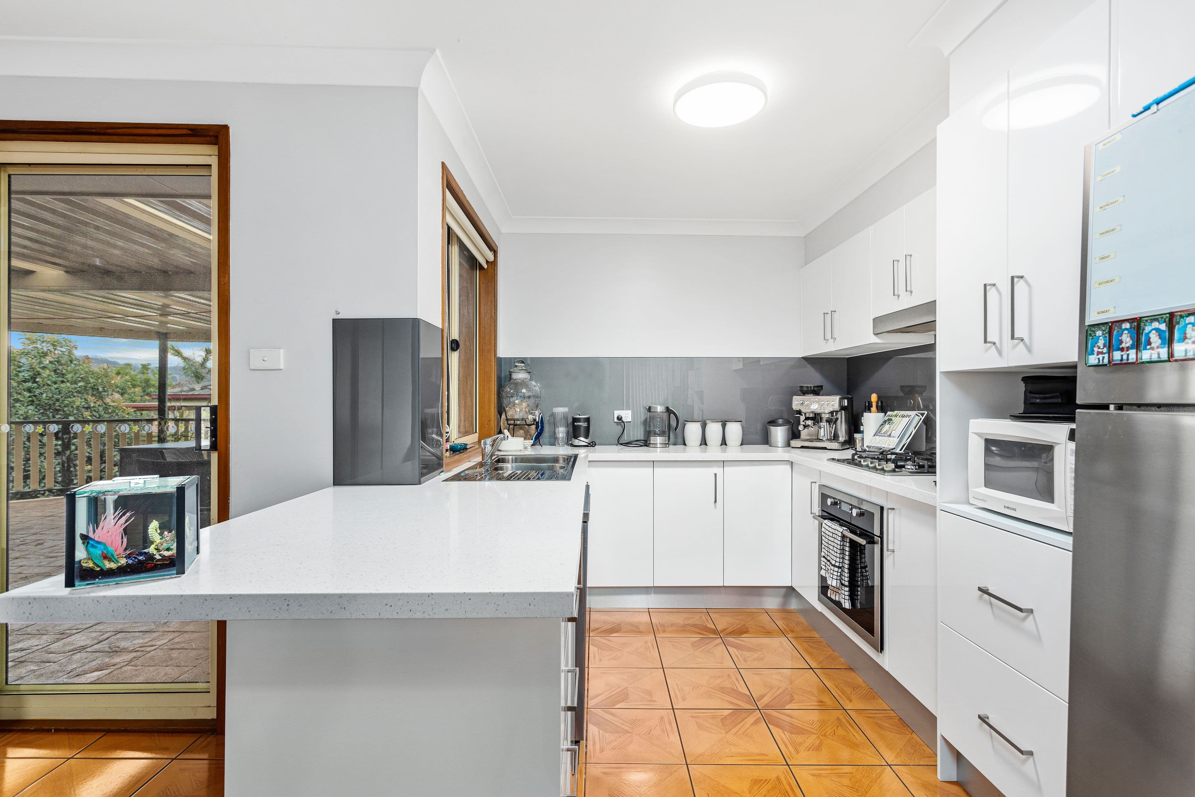 6 Stephens Street, Albion Park NSW 2527, Albion Park - Thumbnail 2