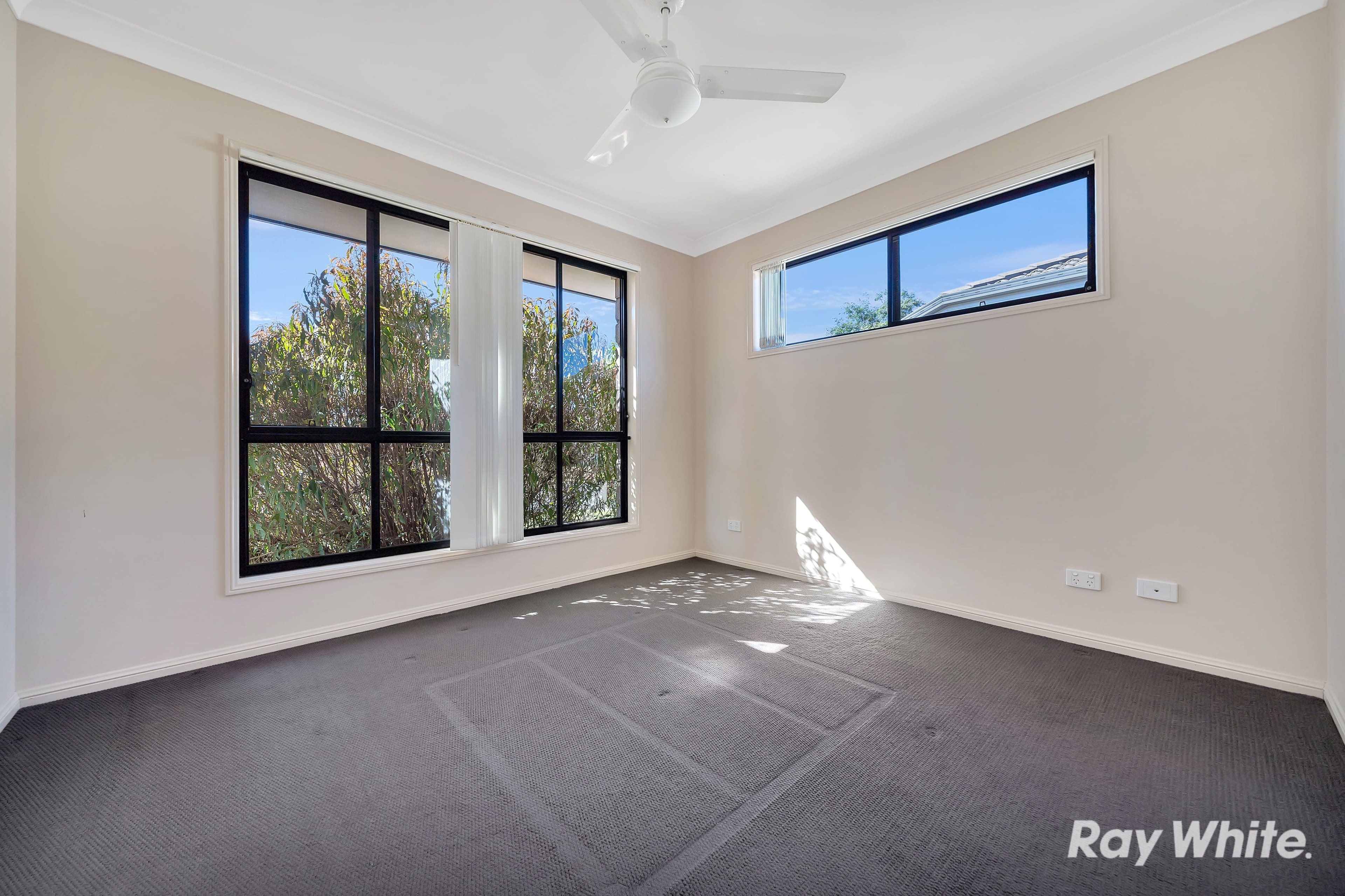 10 Lake Wivenhoe Court, Logan Reserve QLD 4133, Logan Reserve - Thumbnail 5