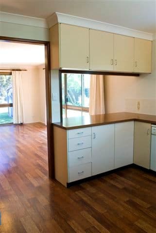 1 Jasmine Court, CENTENARY HEIGHTS QLD 4350, Centenary Heights - Thumbnail 4