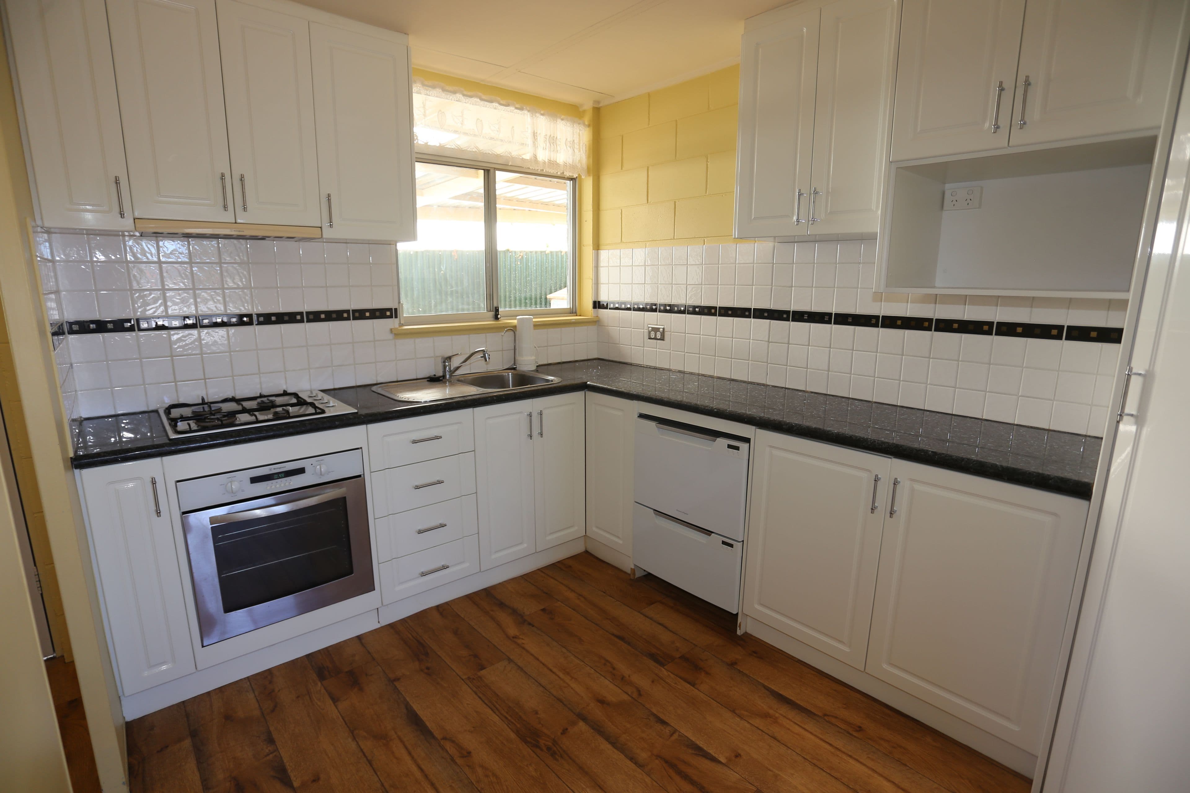 35 Hopbush Street, Kambalda West WA 6442, Kambalda West - Thumbnail 3