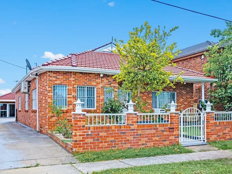186 The Trongate, South Granville NSW 2142, South Granville - Thumbnail 2