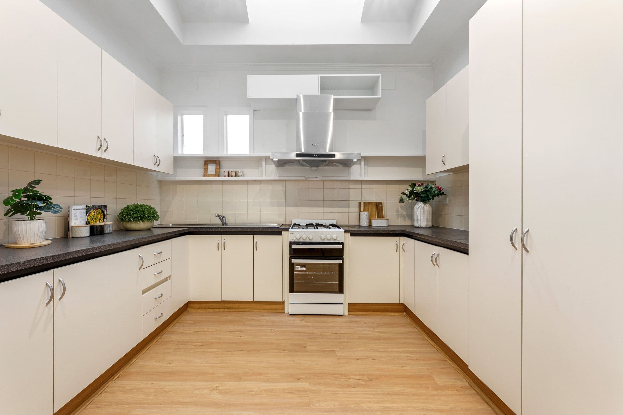 28 Haig Street, Box Hill South VIC 3128, Box Hill South - Thumbnail 4