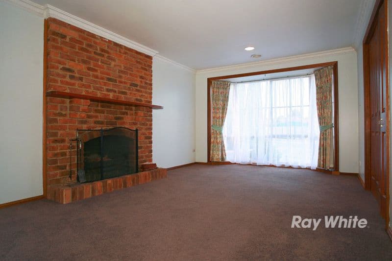 67 Lawless Drive, CRANBOURNE NORTH VIC 3977, Cranbourne North - Thumbnail 4