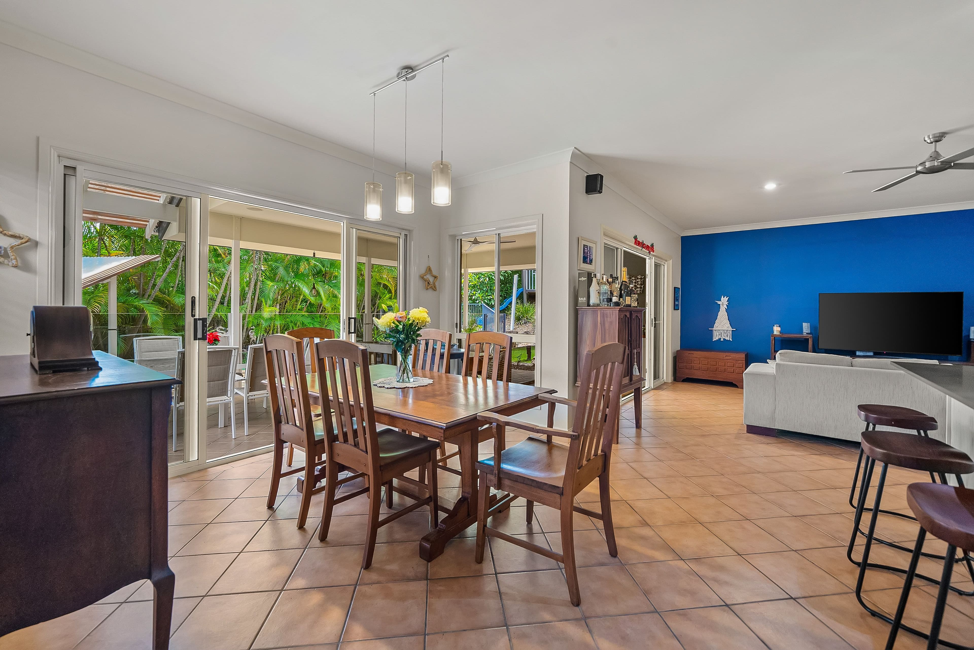 8 Forest Drive, Elanora QLD 4221, Elanora - Thumbnail 6