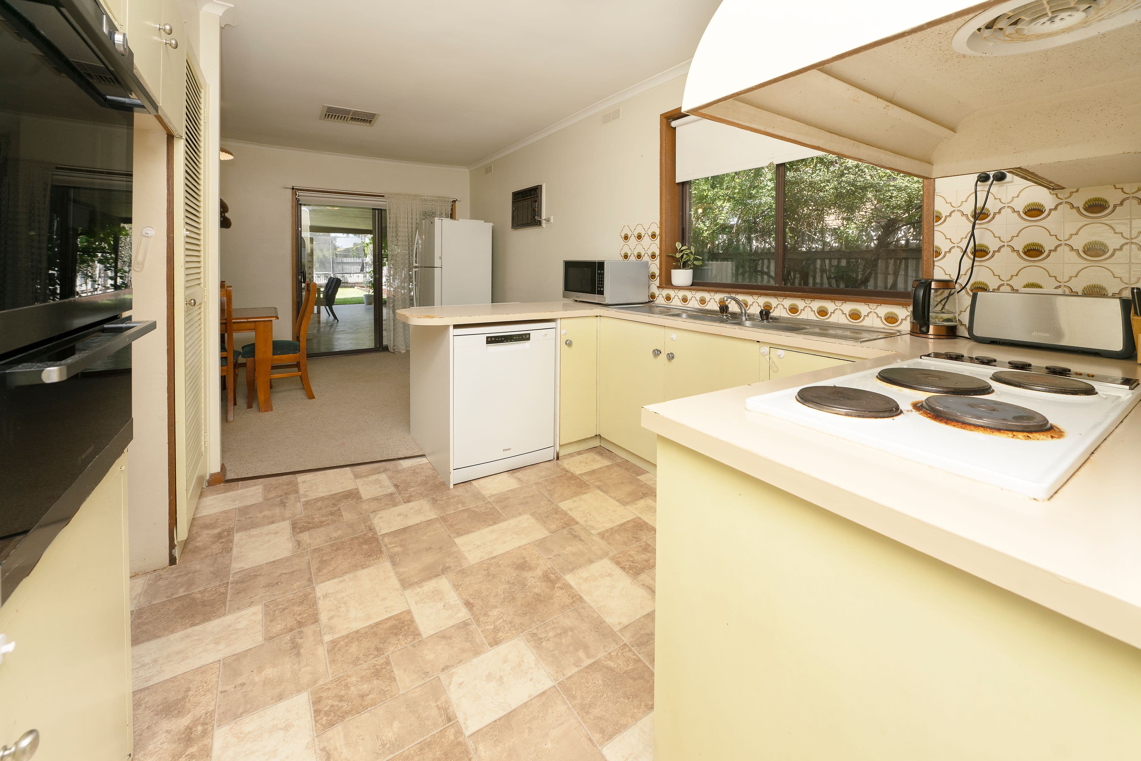 35 Arnoldt Street, Swan Hill VIC 3585, Swan Hill - Thumbnail 7