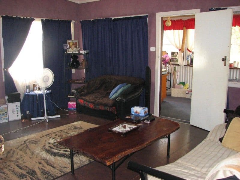 66 Oberon Street, EUGOWRA NSW 2806, Eugowra - Thumbnail 2