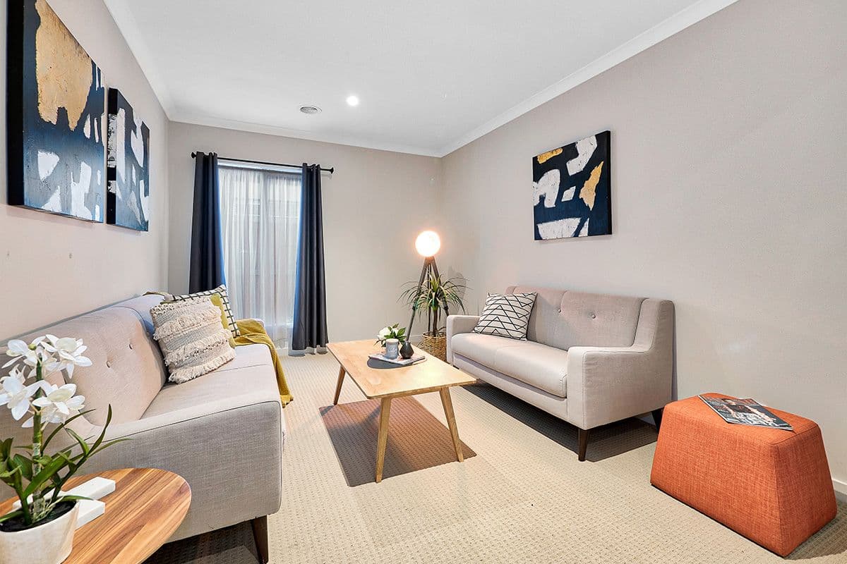 12 Compton Way, Clyde North VIC 3978, Clyde North - Thumbnail 4