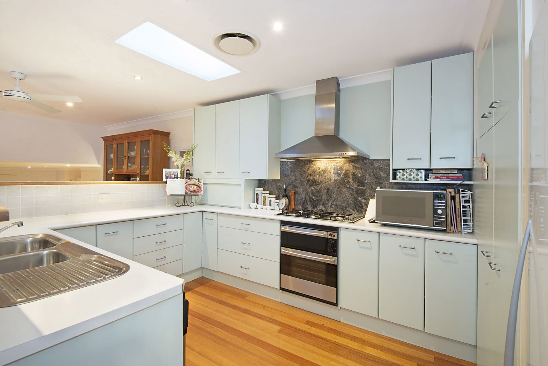 9 Hawick Court, Kellyville - Thumbnail 5