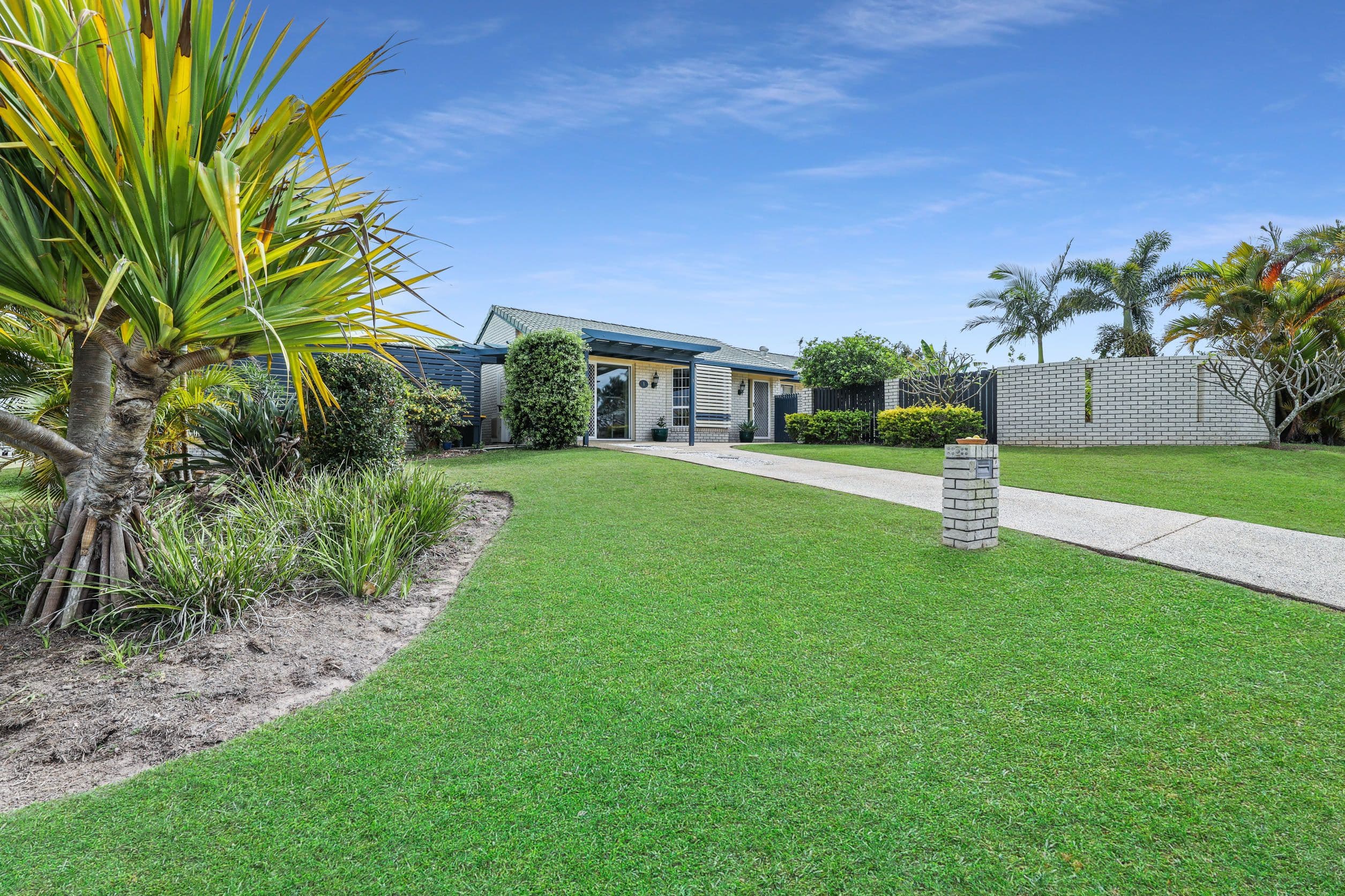1 Eltham Place, Sandstone Point QLD 4511, Sandstone Point - Thumbnail 6