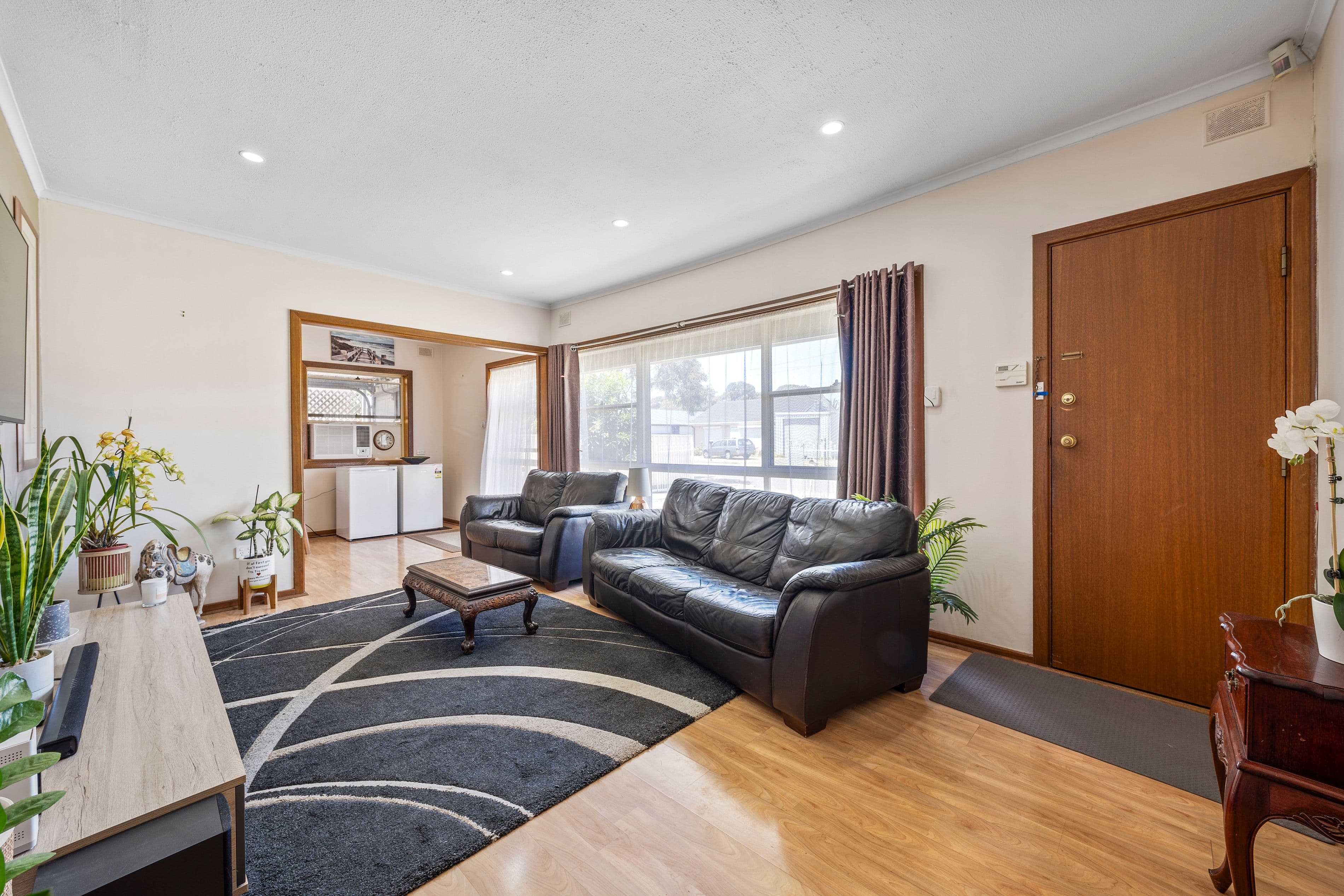 11 O'reilly Street, Parafield Gardens SA 5107, Parafield Gardens - Thumbnail 2