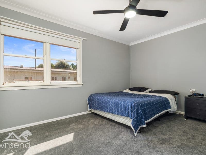 76 Kingsford Drive, Point Cook - Thumbnail 8
