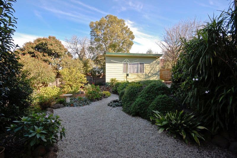 4 Hanke Road, DONCASTER VIC 3108, Doncaster - Thumbnail 4