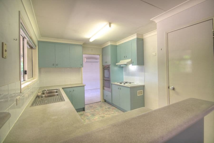 12 Peppercorn Place, FLINDERS VIEW QLD 4305, Flinders View - Thumbnail 2