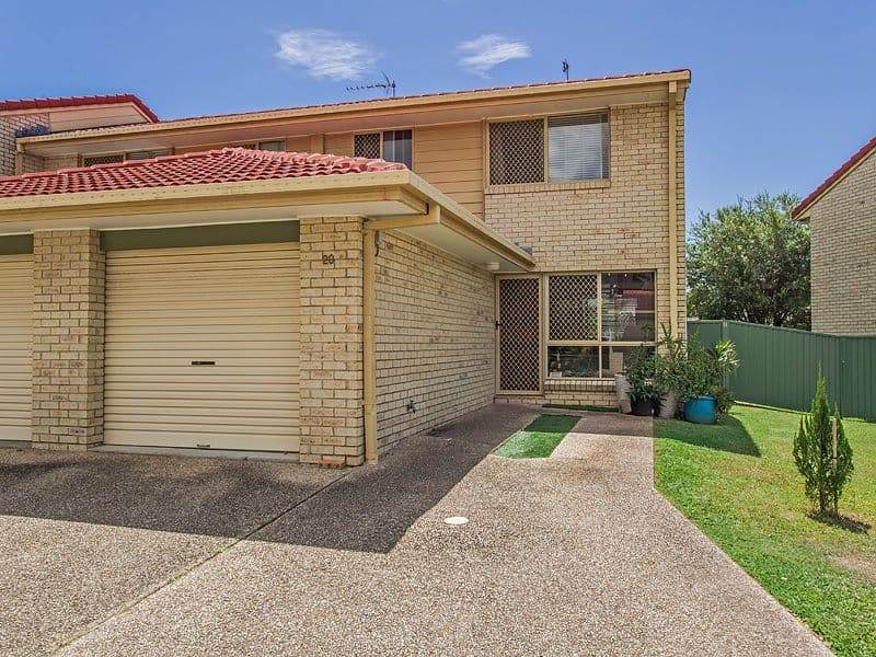 118 Highfield Drive, MERRIMAC QLD 4226, Merrimac - Thumbnail 3