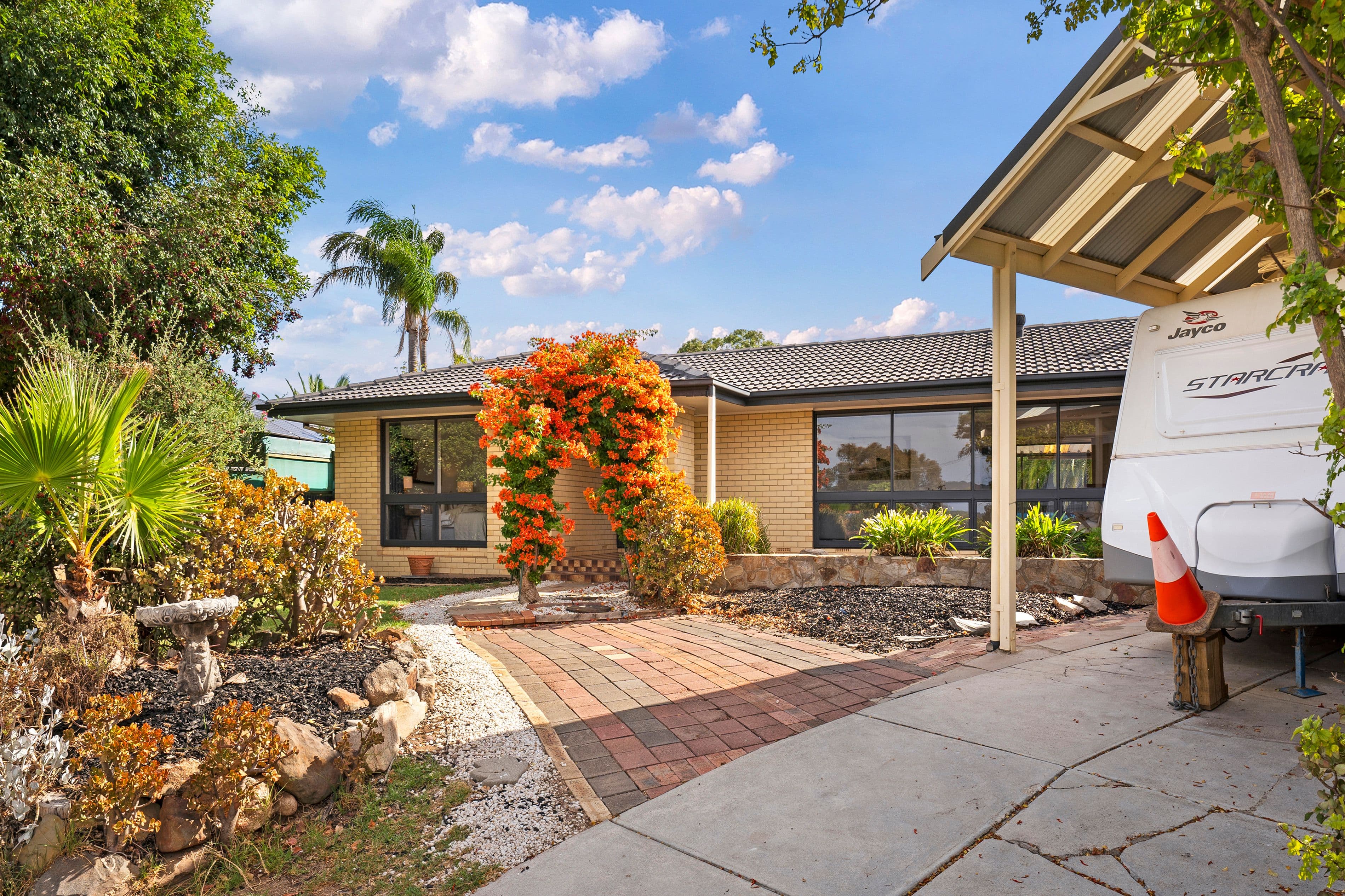 22 Columbia Crescent, Modbury North SA 5092, Modbury North - Thumbnail 2
