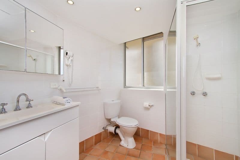 180 Marine Parade 'Rainbow Place', RAINBOW BAY QLD 4225, Rainbow Bay - Thumbnail 4