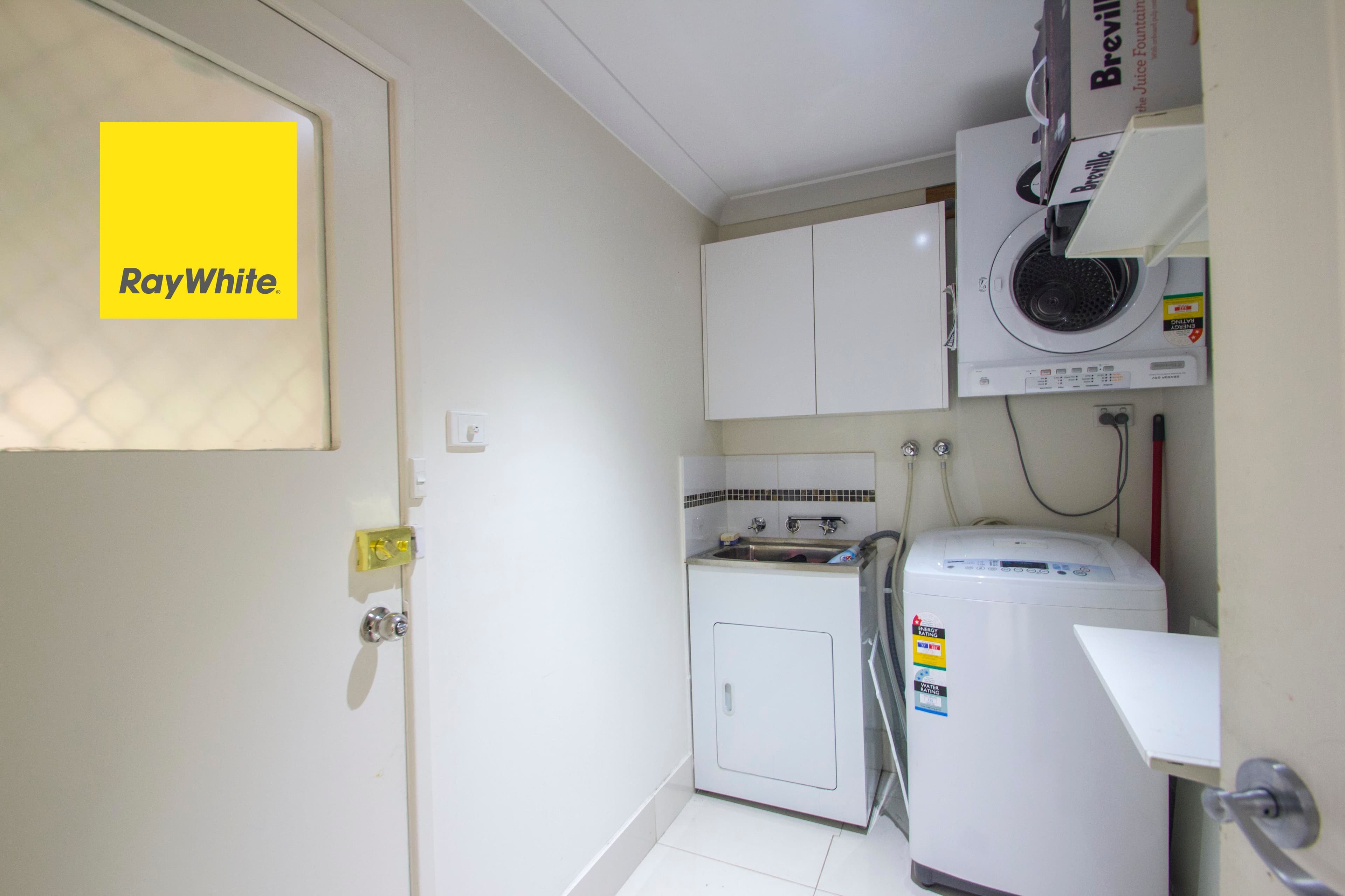 118 Oxford Street, Smithfield - Thumbnail 6