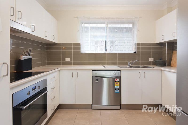 28 Bourne Street, Clayfield QLD 4011, Clayfield - Thumbnail 2