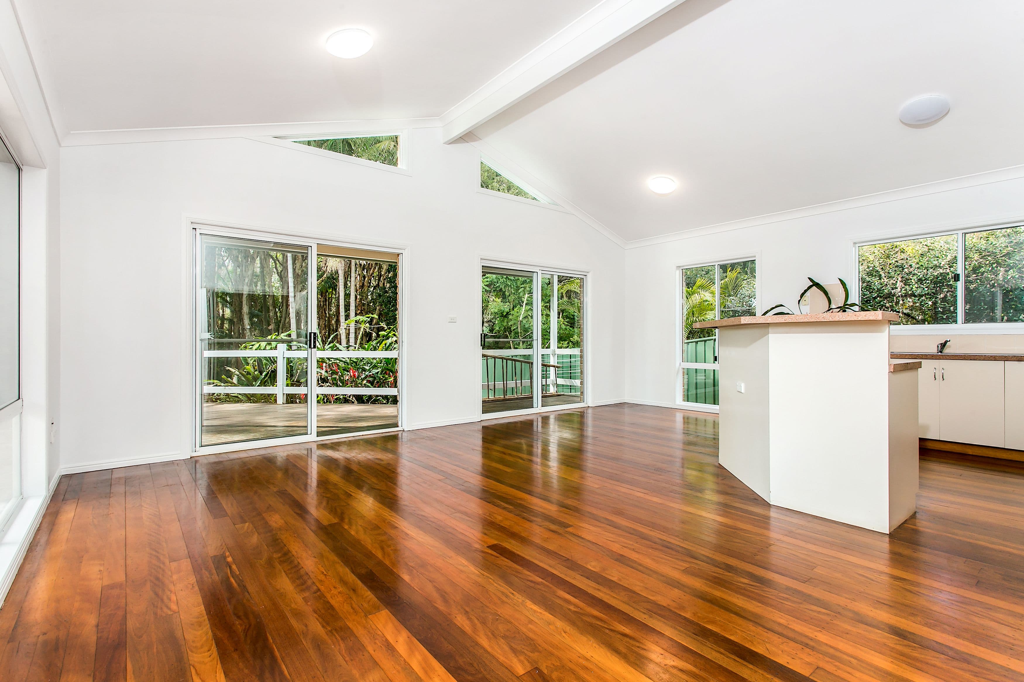 32 Bottlebrush Crescent, Suffolk Park - Thumbnail 4