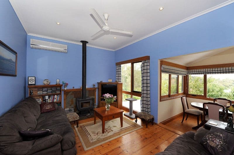 1 The Crescent, Footscray VIC 3011, Footscray - Thumbnail 2