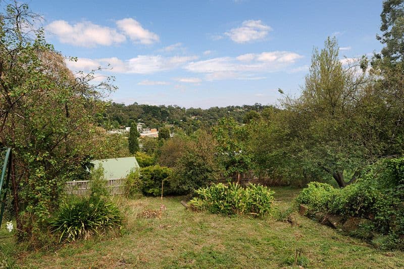 1 The Crescent, Footscray VIC 3011, Footscray - Thumbnail 3