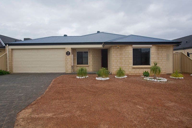 7 Holywell Street, MIDDLE SWAN WA 6056, Middle Swan - Image 1
