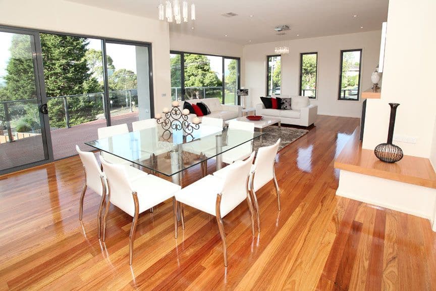329 Gallaghers Road, GLEN WAVERLEY VIC 3150, Glen Waverley - Thumbnail 2
