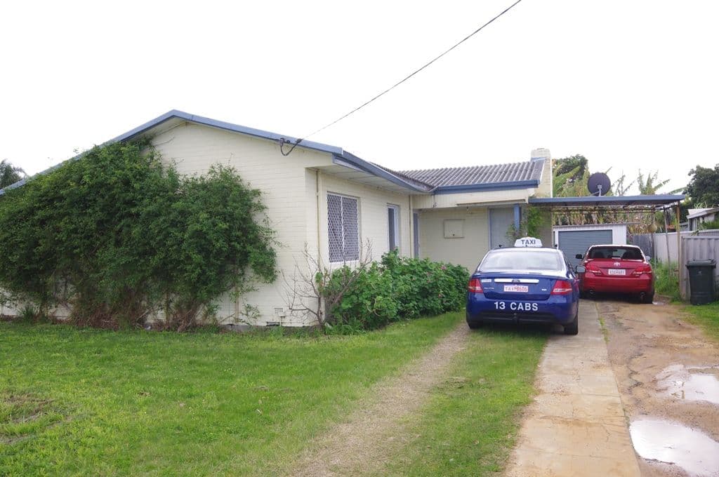 340 flinders Street, NOLLAMARA WA 6061, Nollamara - Thumbnail 2