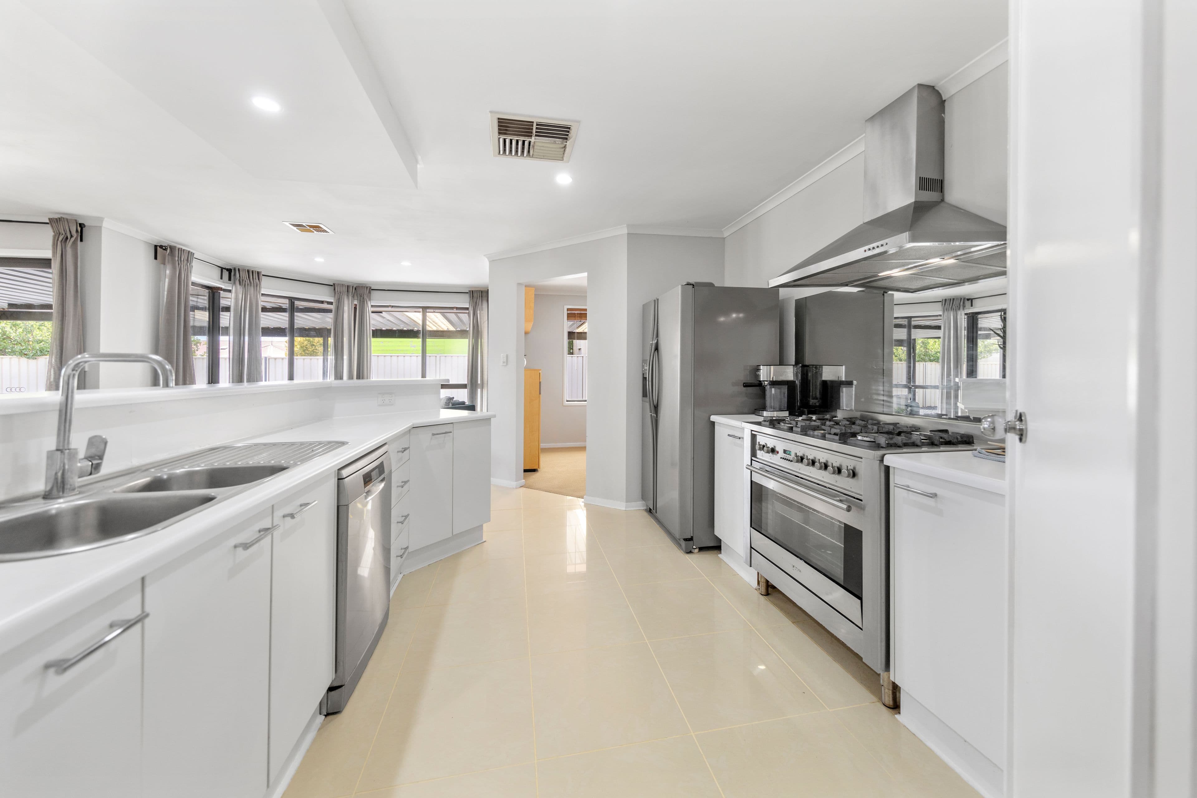 16 Trinity Way, Angle Vale SA 5117, Angle Vale - Thumbnail 7