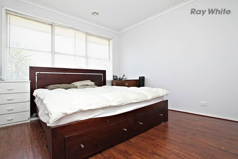 44 Cropley Crescent, LAVERTON VIC 3028, Laverton - Thumbnail 2