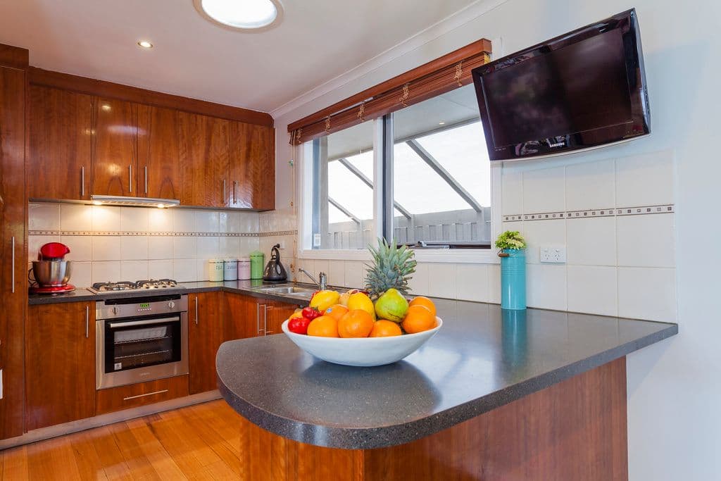 18 Epsom Road, CORIO VIC 3214, Corio - Thumbnail 4
