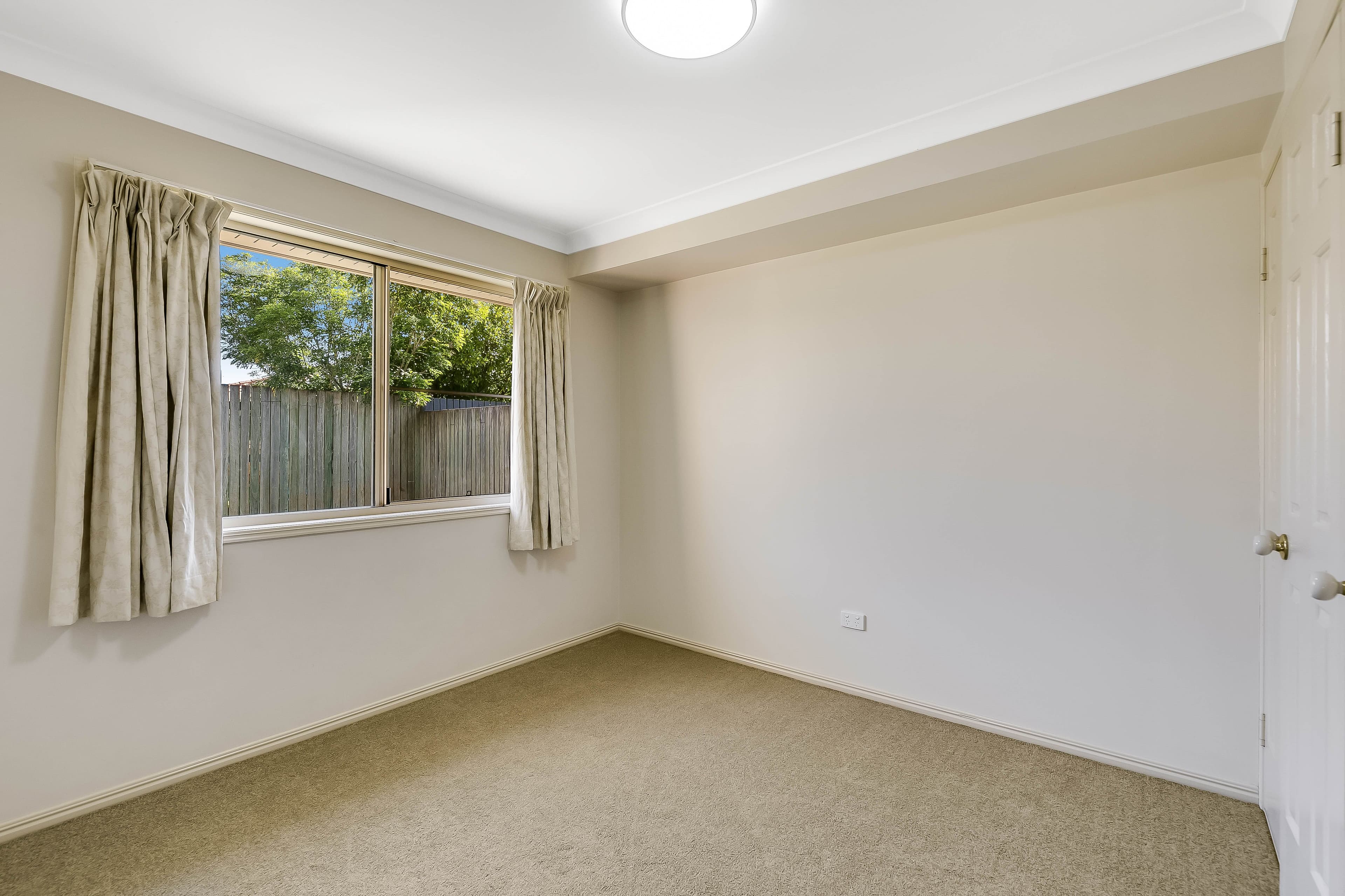 6 Audrey Court, Middle Ridge QLD 4350, Middle Ridge - Thumbnail 8