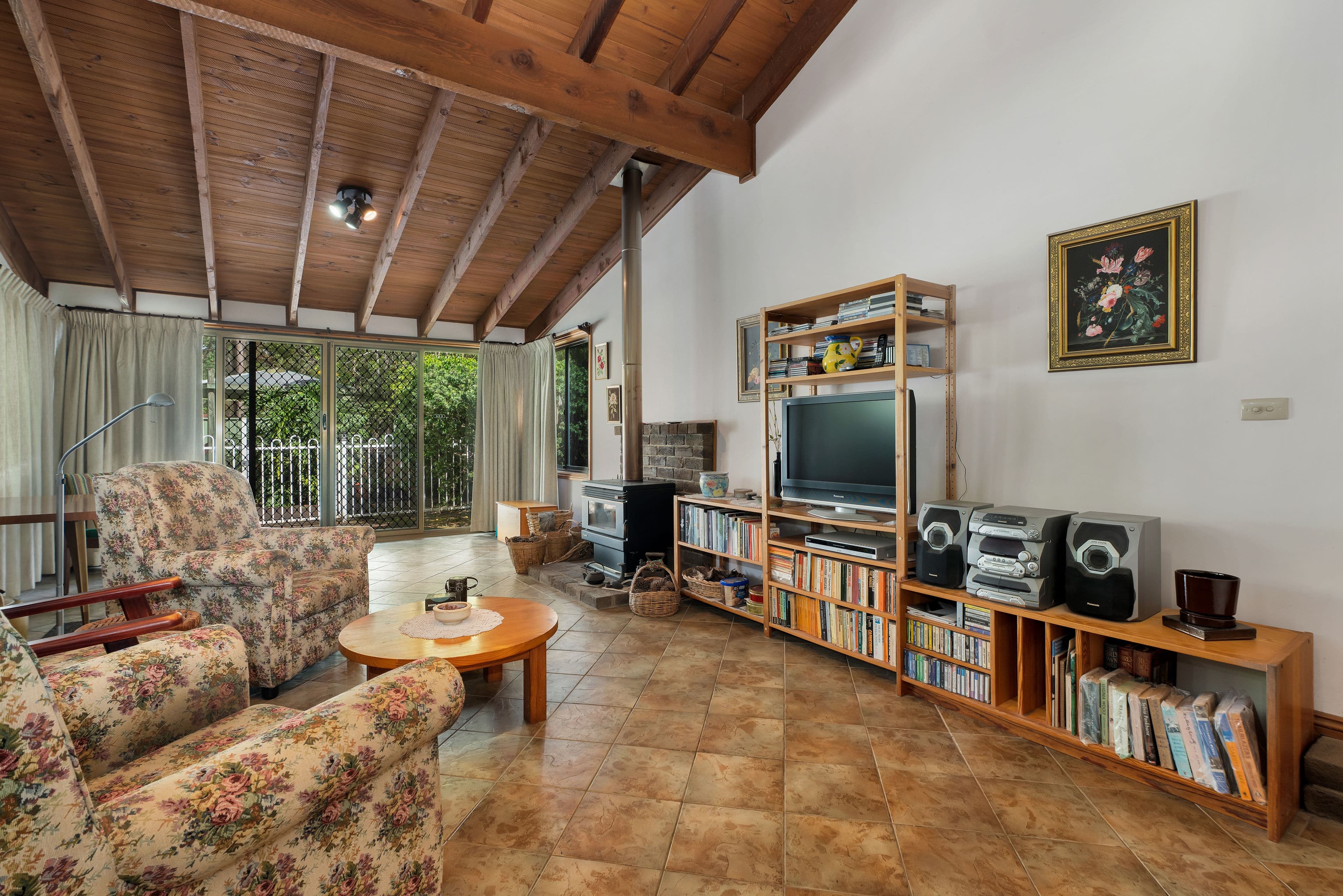 2 Carina Court, Point Cook - Thumbnail 3