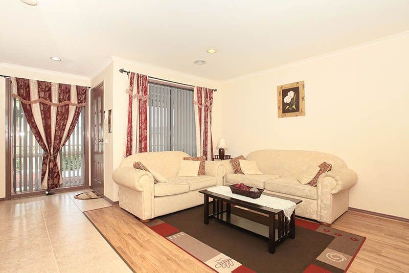43 Auburn Road, SOUTH MORANG VIC 3752, South Morang - Thumbnail 2