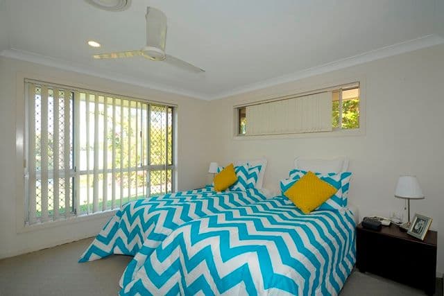 58 Honeyeater Drive, BURLEIGH WATERS QLD 4220, Burleigh Waters - Thumbnail 5