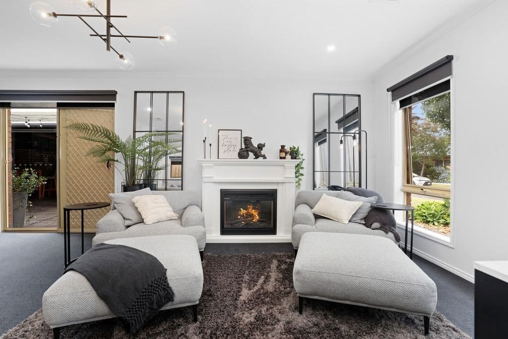13 Fairhaven Crescent, Hoppers Crossing VIC 3029, Hoppers Crossing - Thumbnail 5