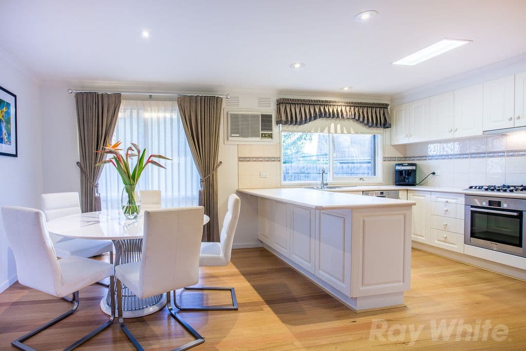 11 Kilborn Court, Mill Park VIC 3082, Mill Park - Thumbnail 4