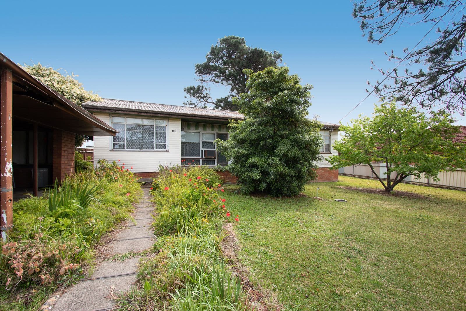 108 Cardiff Road, Elermore Vale - Thumbnail 3