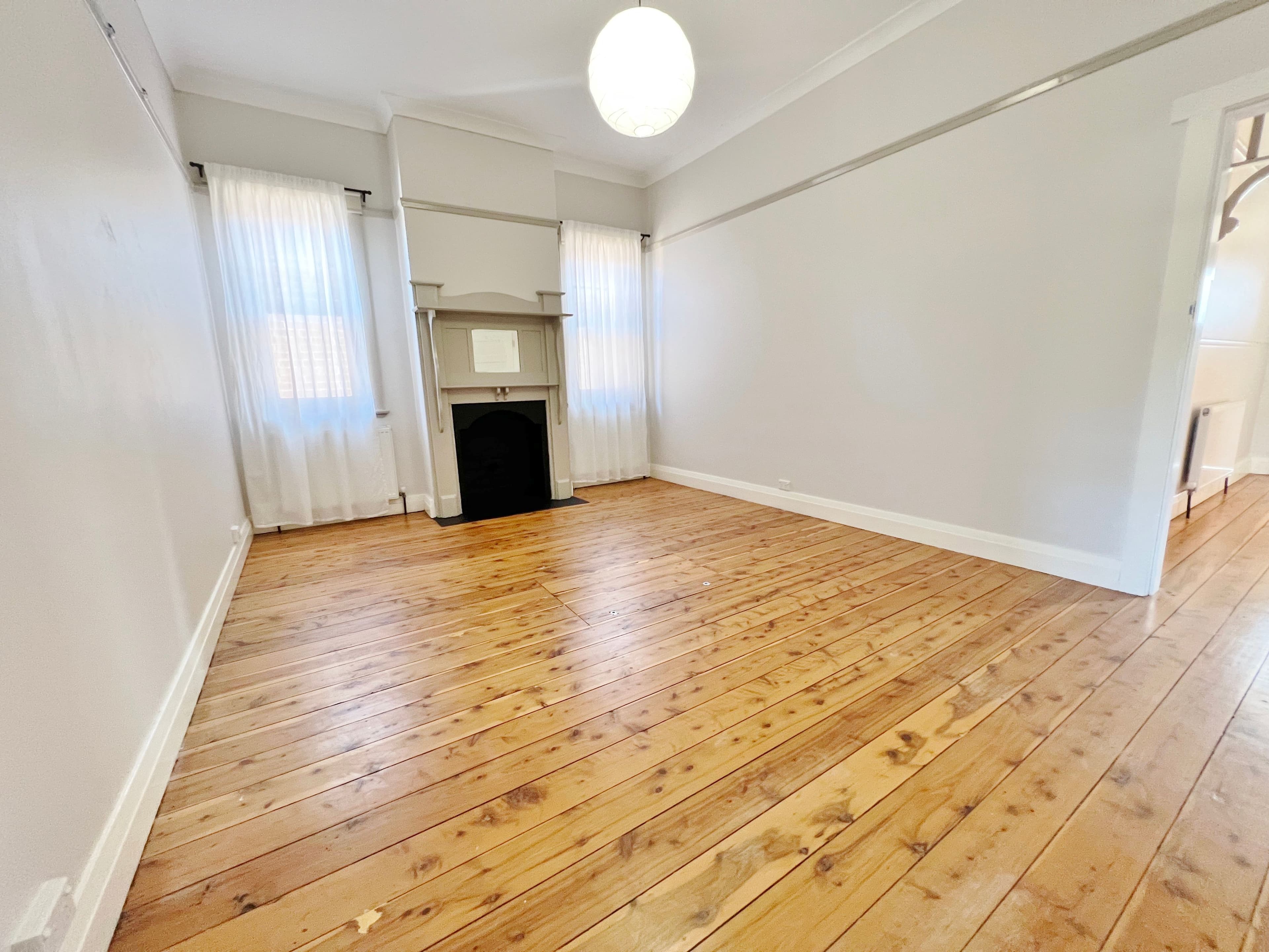 4 Boorowa Street, Young NSW 2594, Young - Thumbnail 8