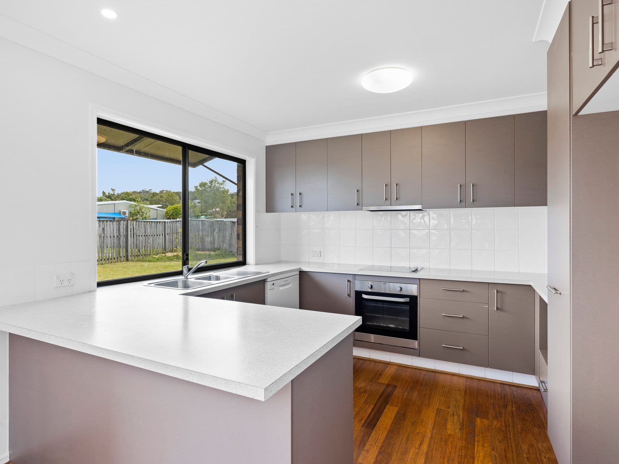 2 Stacer Street, Upper Coomera QLD 4209, Upper Coomera - Thumbnail 4