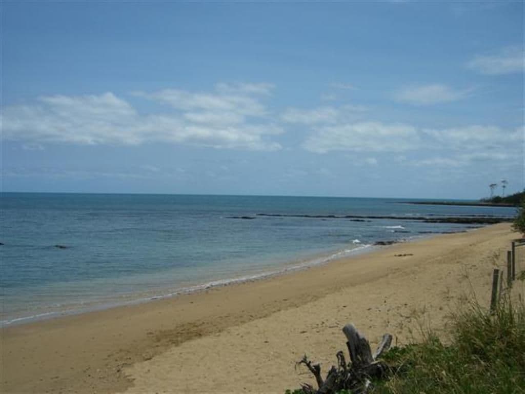 51 Polson Street, POINT VERNON QLD 4655, Point Vernon - Thumbnail 7