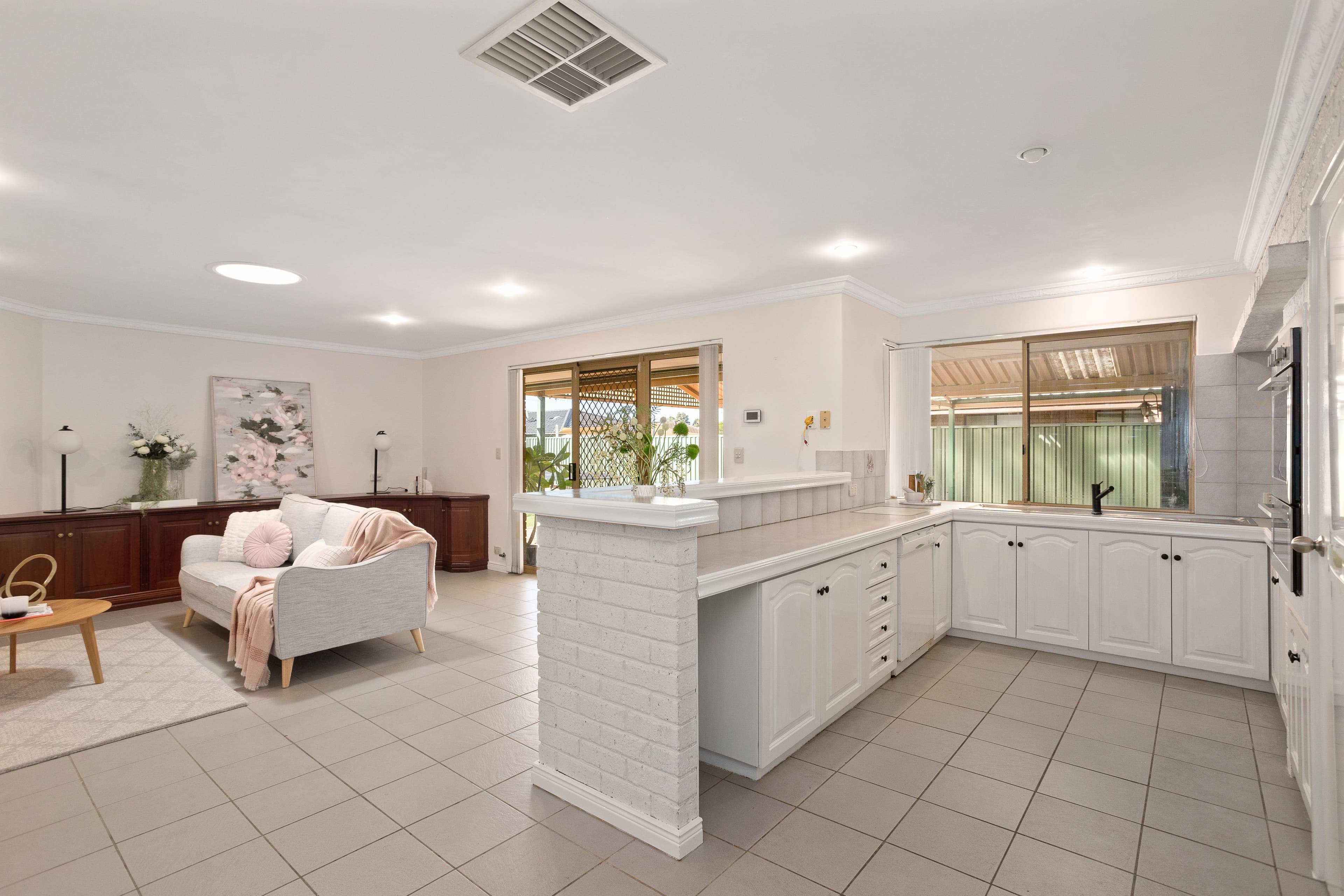 8 Lena Crescent, Beechboro WA 6063, Beechboro - Thumbnail 8