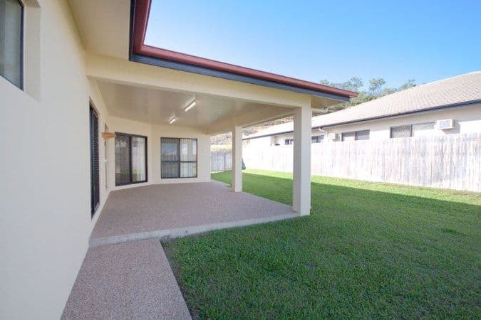 30 Knox Court, MOUNT LOUISA QLD 4814, Mount Louisa - Thumbnail 2